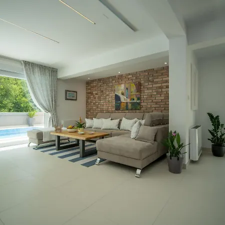 Andela By Interhome *