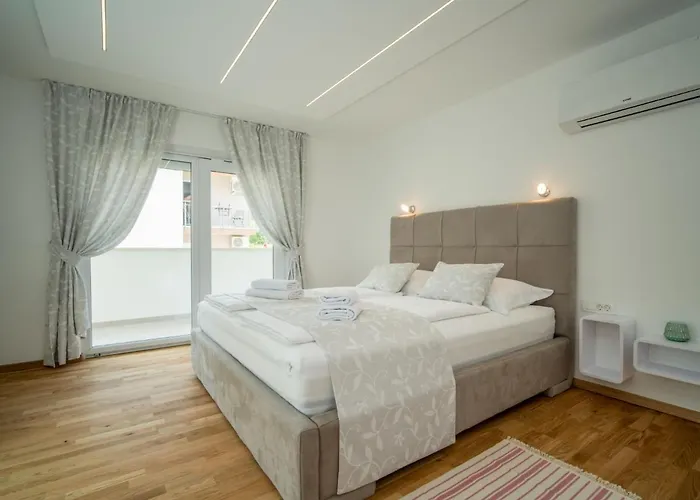 Andela By Interhome