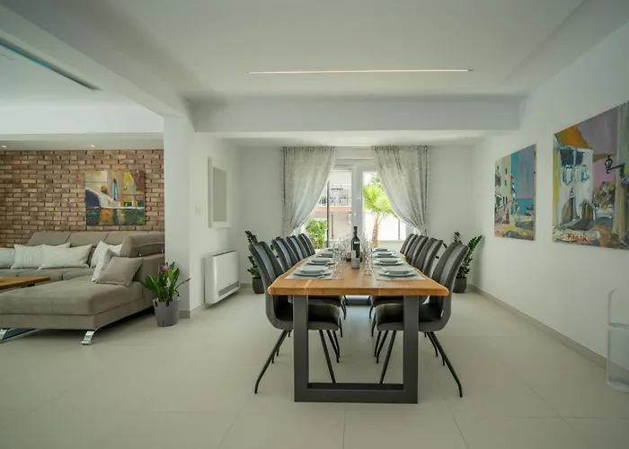 Andela By Interhome *