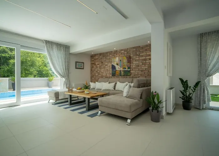 Andela By Interhome *